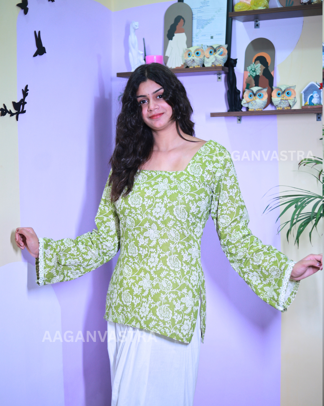 Hariyali Noor – Elegant Green Floral Cotton Kurti for Women